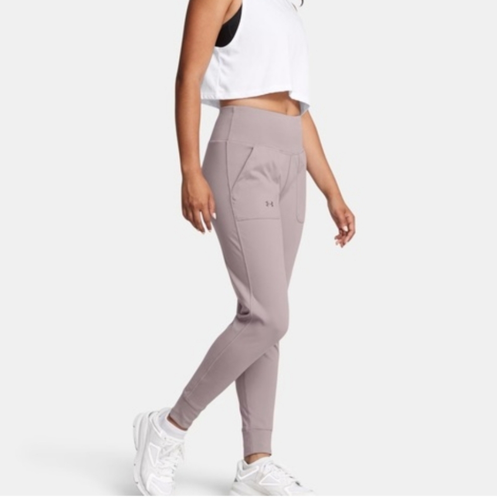 Under Armour Women's Lavender Motion Joggers Size 2x